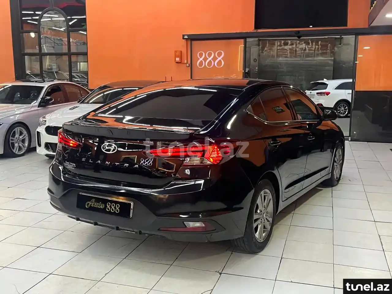 Hyundai Elantra 2018