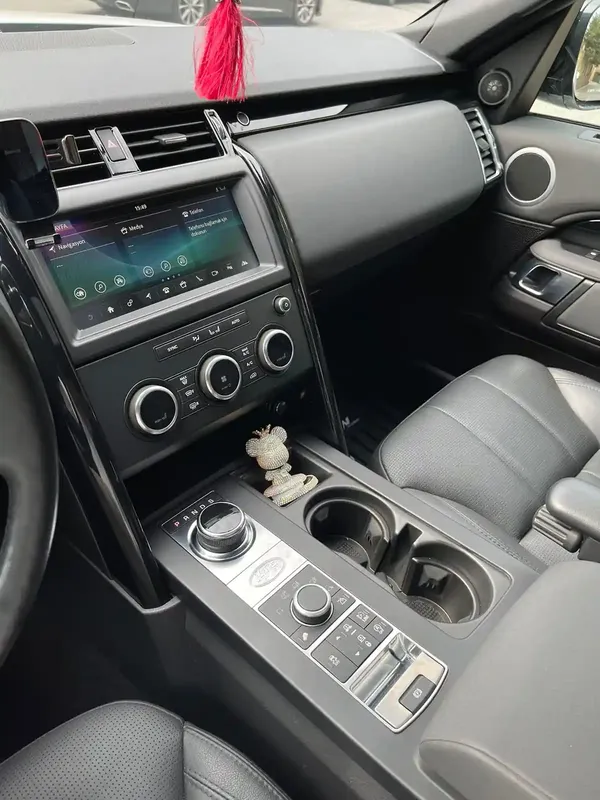 Land Rover Discovery, 2.0 L, 2018 year, 62 000 km, Baku - Price: 44 000 $ - Tunel.az