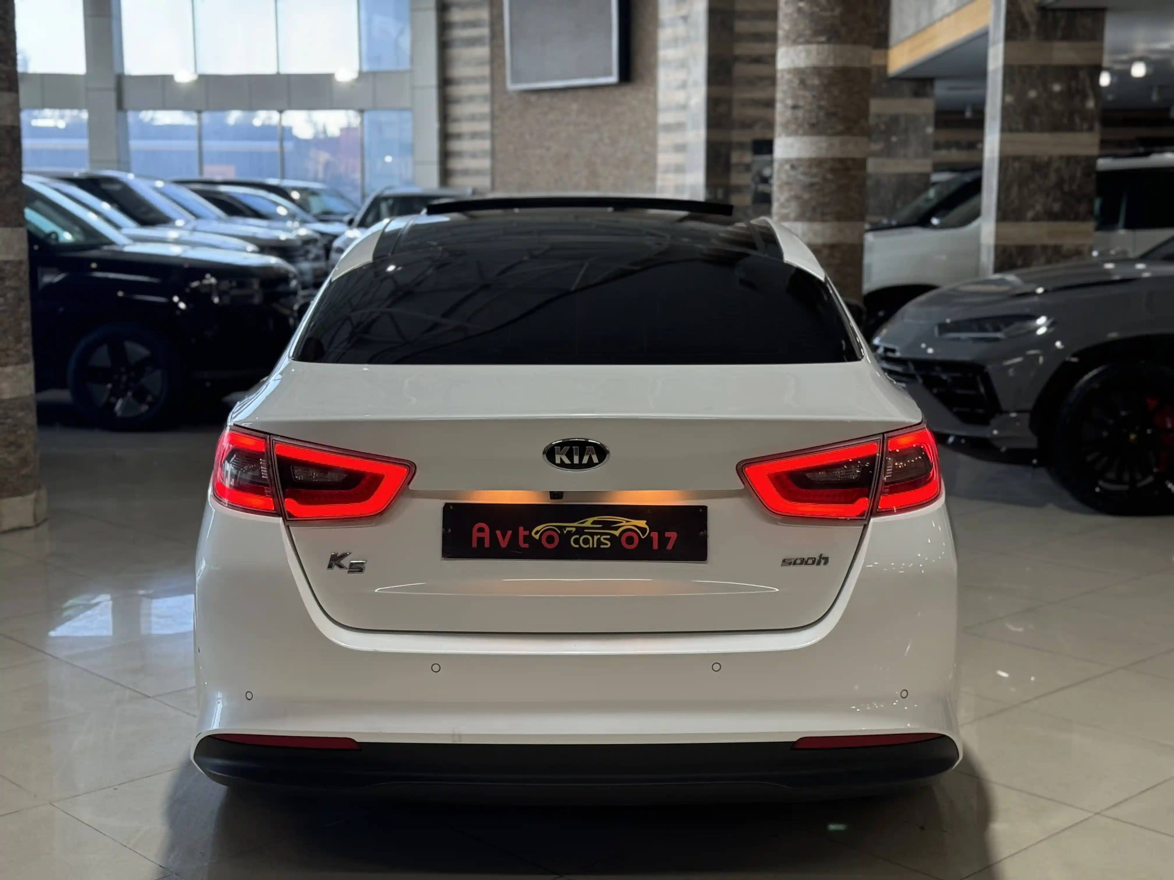 K5 En Full Komplektasiya
2015/ 2 Hibrid
050-833-00-17
- Hibrid ( 4, 5 litr benzin serfiyyati 92)
- Panaramik dam
- Start stop
- Keyless go
- Eco rejim
- Oturacaqlarin isidilmesi ve soyudulmasi
- Deri salon
- Masin Cox Seliqeli veziyyetdedir,orjinal probeq,Masinin texniki ve elektron sisteminde hec bir problem yoxdur ve xerc teleb etmir,istenilen yerde yoxlatdira bilersiniz.Masinin qetiyyen vurugu deyisen detali yoxdur.
UNVAN: Neolitin Kruqu,Boyuk Saray ile uzbe uz,Baki seh,Nizami ray,Mikayil Eliyev kuc,42
AVTO cars 017