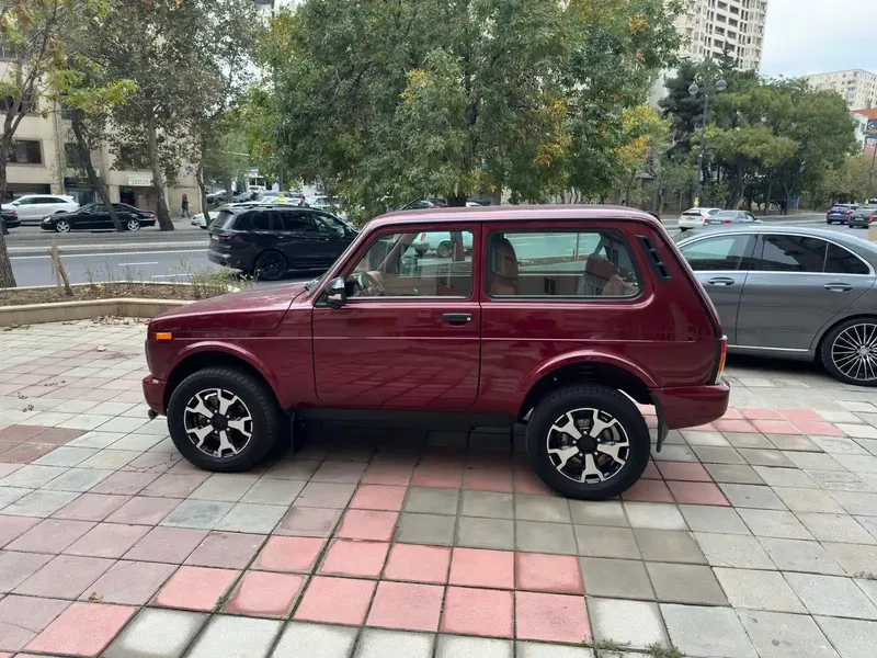 LADA (VAZ) Niva, 1.7 L, 2022 yil, 4 500 km, Baku - Narxi: 23 800 ₼ - Tunel.az