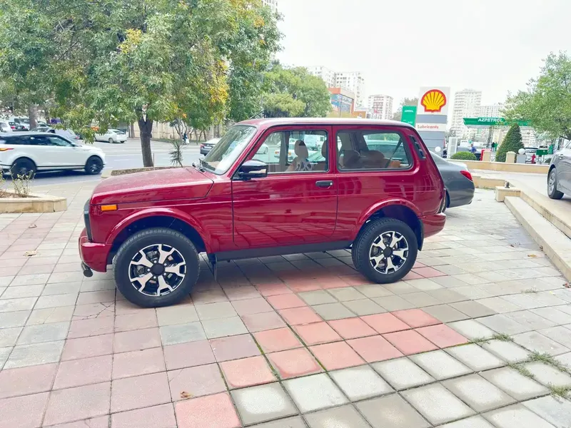 LADA (VAZ) Niva, 1.7 L, 2022 yil, 4 500 km, Baku - Narxi: 23 800 ₼ - Tunel.az