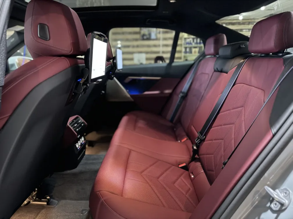 BMW 530e, 2.0 L, 2023 год, 9 500 km, Баку - Цена: 91 900 $ - Tunel.az