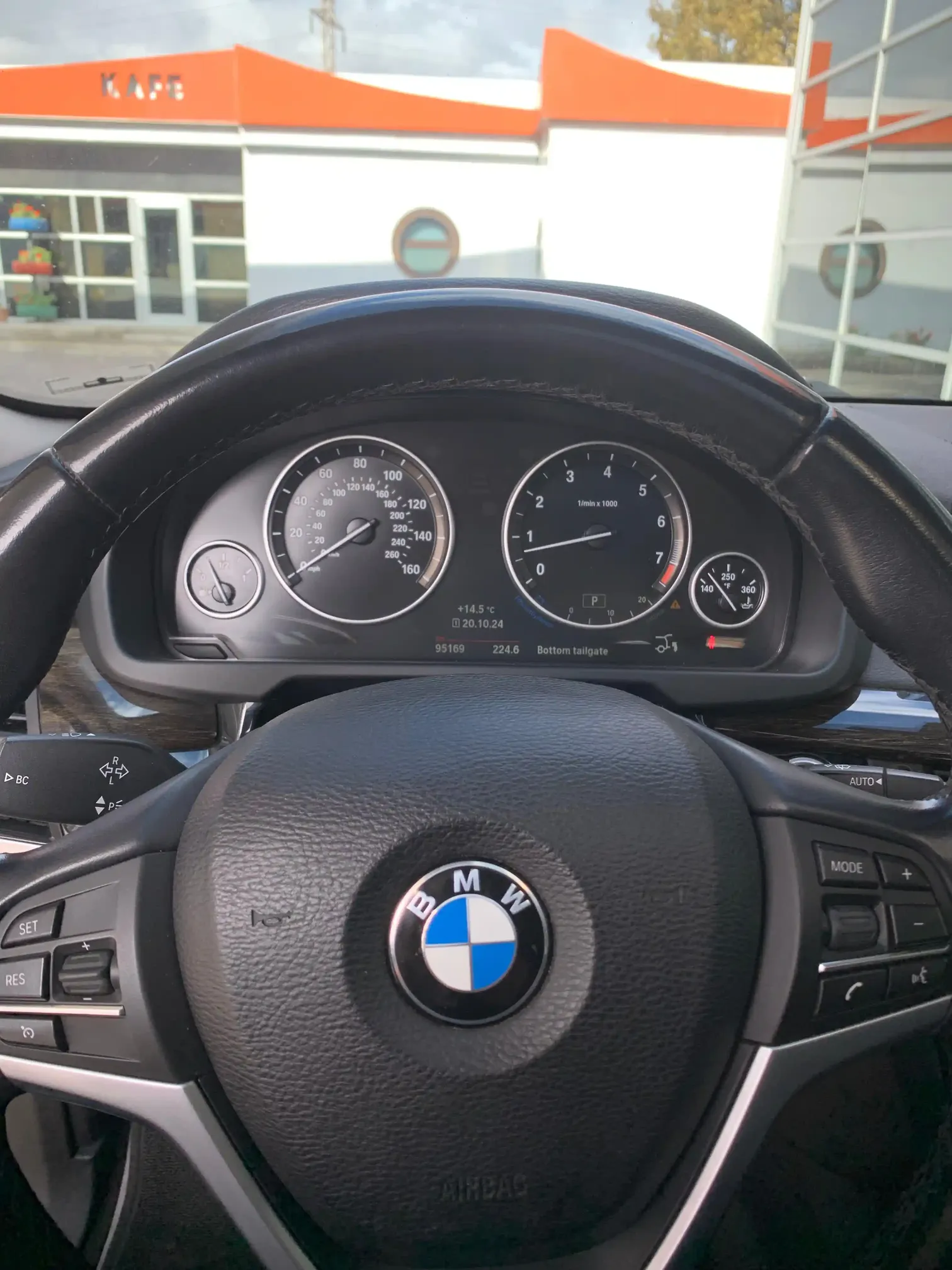 BMW X5, 3.0 L, 2017 год, 95 000 km, Баку - Цена: 33 500 $ - Tunel.az