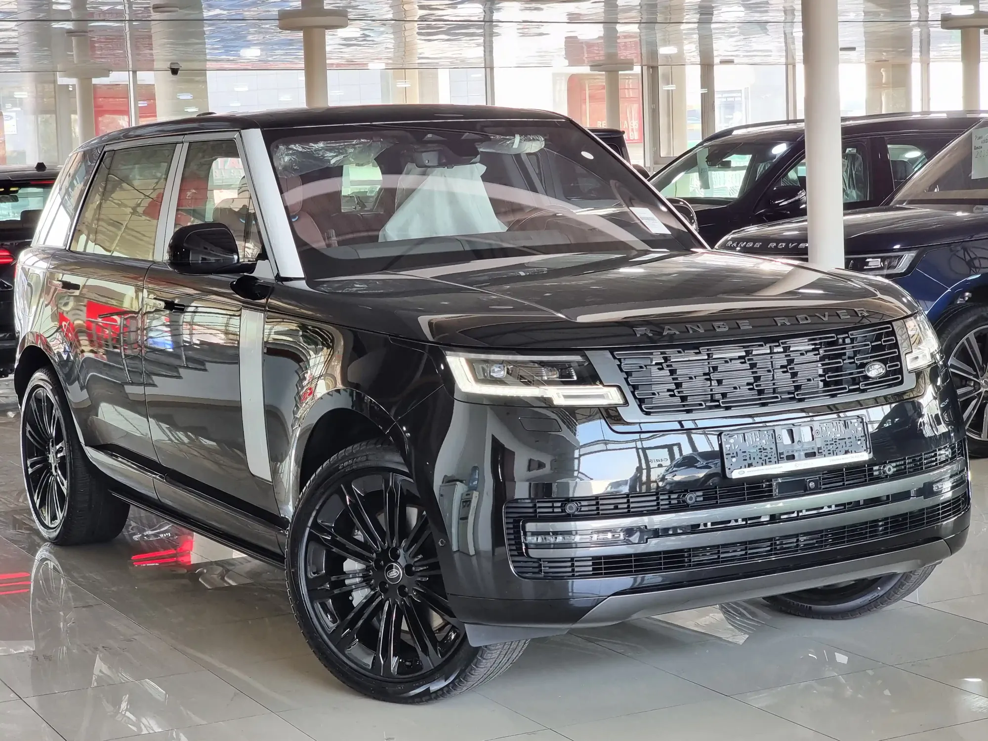 Land Rover Range Rover, 4.4 L, 2023 year, 0 km, Baku - Price: 277 900 $ - Tunel.az