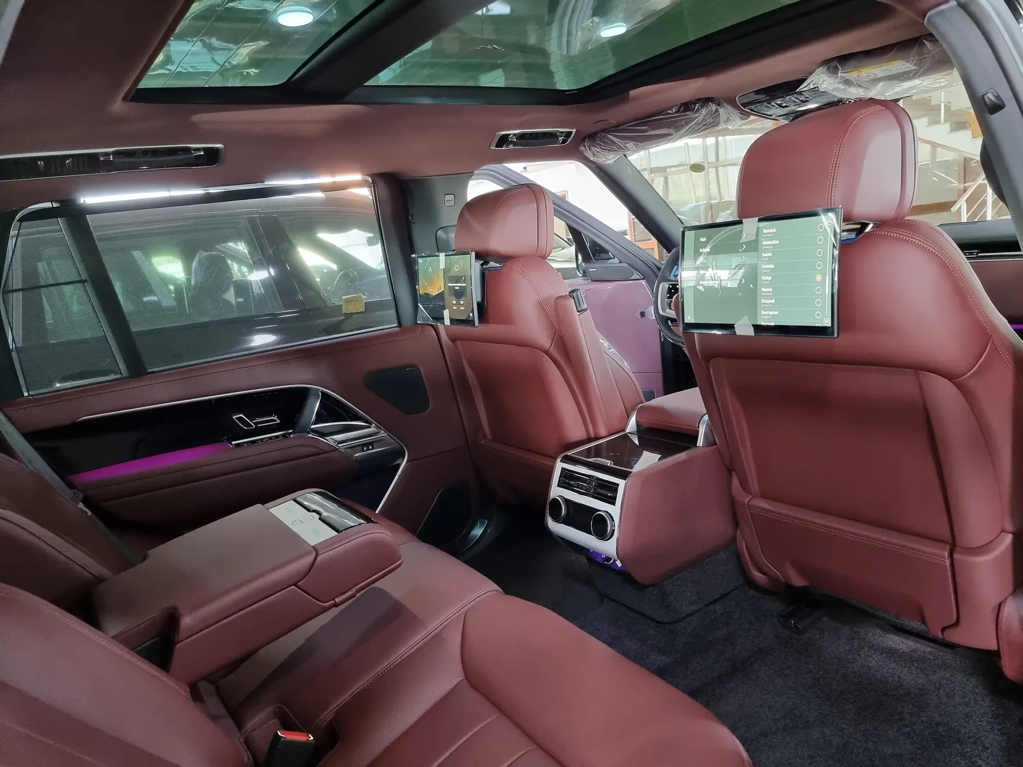 Land Rover Range Rover, 4.4 L, 2023 year, 0 km, Baku - Price: 277 900 $ - Tunel.az