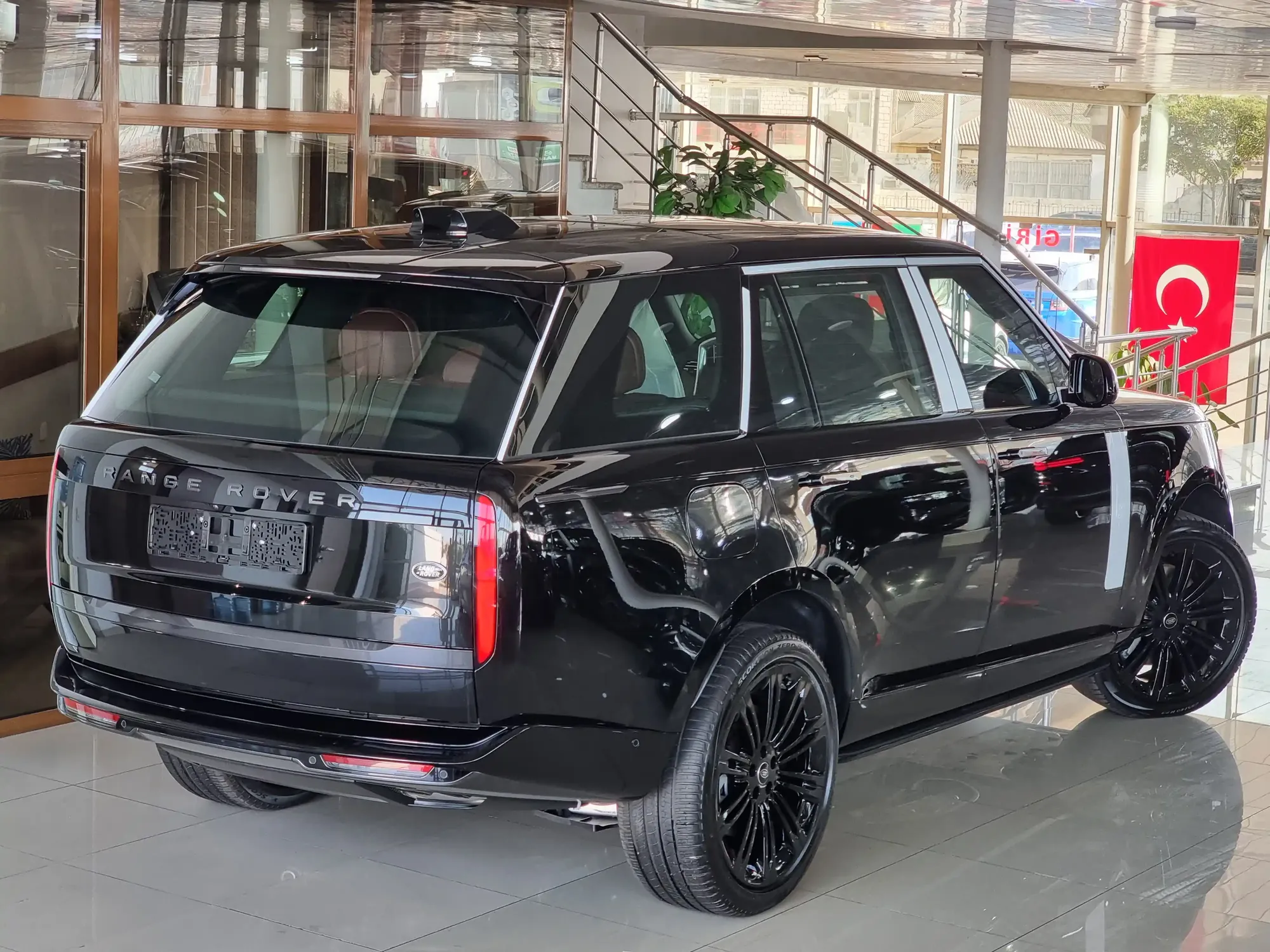 Land Rover Range Rover, 4.4 L, 2023 year, 0 km, Baku - Price: 277 900 $ - Tunel.az
