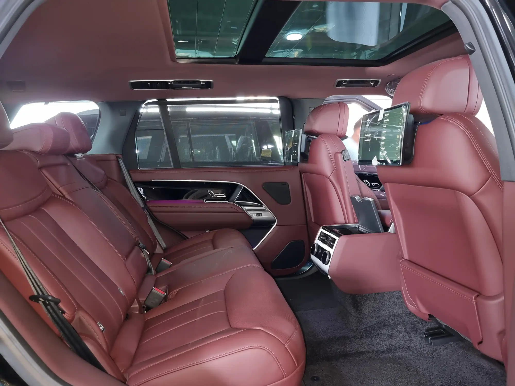 Land Rover Range Rover, 4.4 L, 2023 year, 0 km, Baku - Price: 277 900 $ - Tunel.az