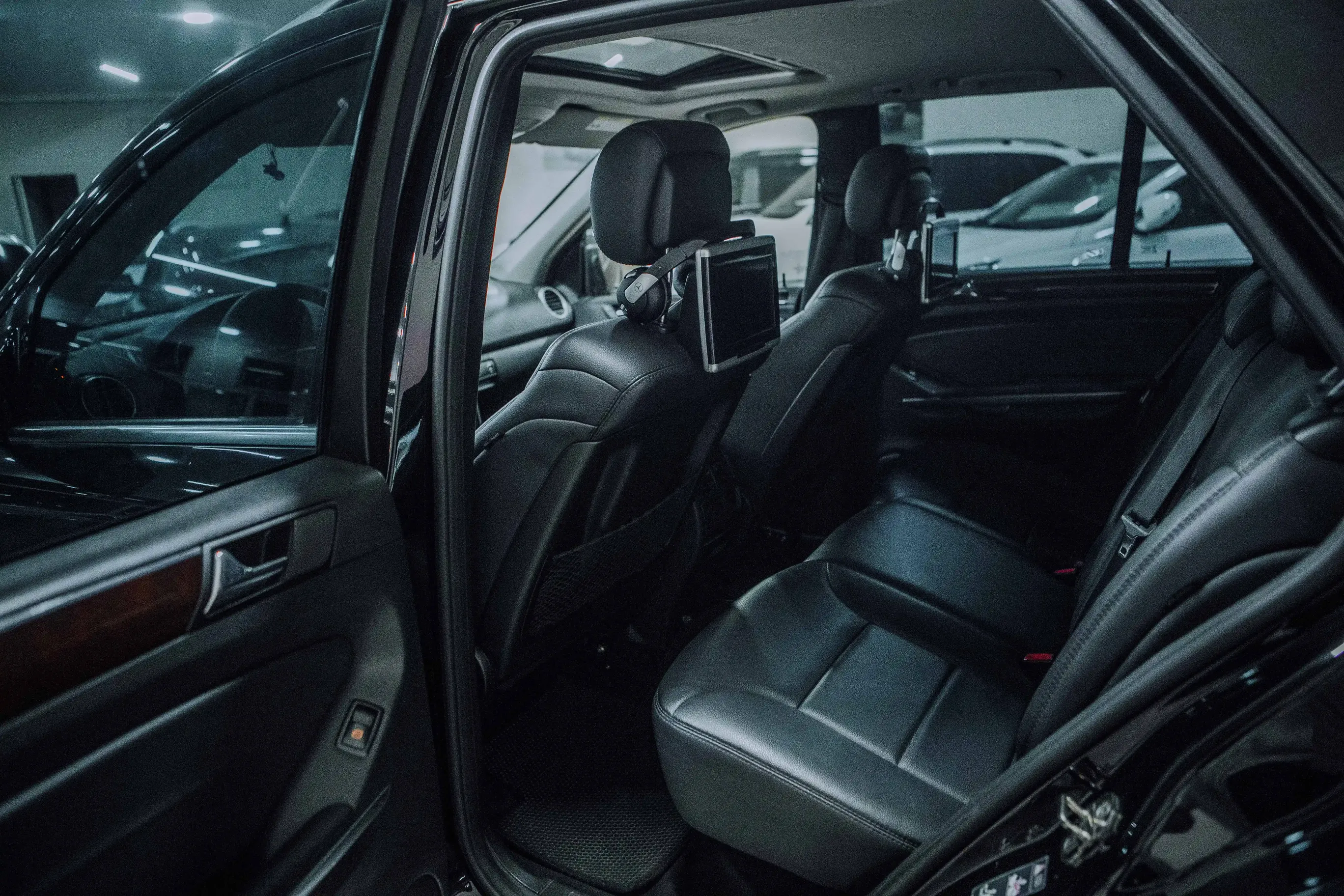 Mercedes ML 350 4MATIC, 3.5 L, 2010 année, 282 000 km, Baku - Prix ​​: 25 000 ₼ - Tunel.az