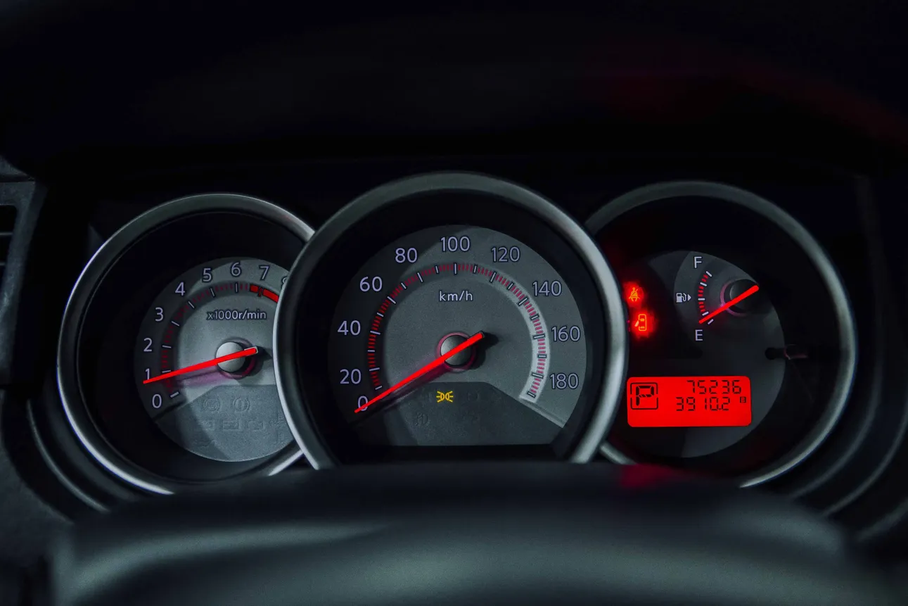 Nissan Tiida, 1.5 L, 2011 год, 75 000 km, Баку - Цена: 14 500 ₼ - Tunel.az