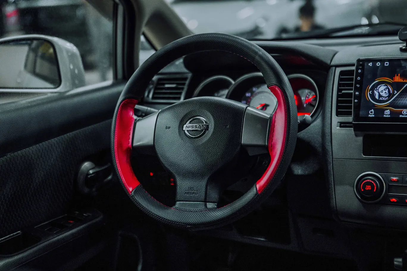 Nissan Tiida, 1.5 L, 2011 год, 75 000 km, Баку - Цена: 14 500 ₼ - Tunel.az