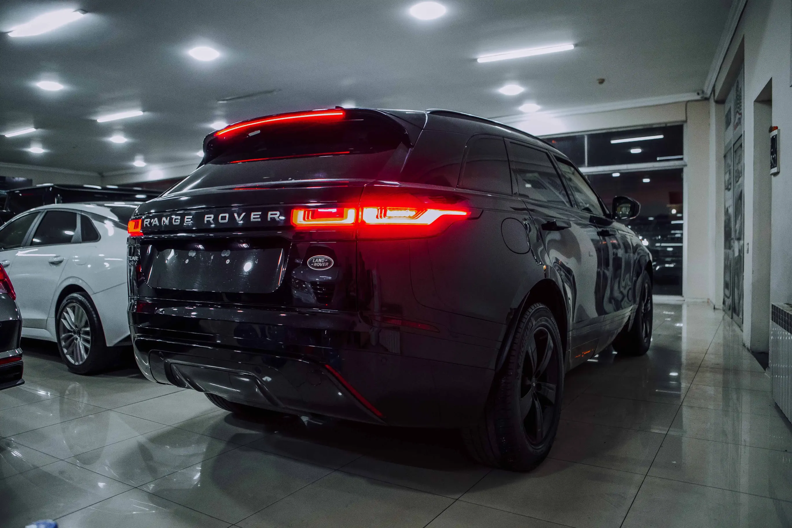 Land Rover RR Velar, 2.0 L, 2018 year, 29 000 km, Baku - Price: 39 900 $ - Tunel.az