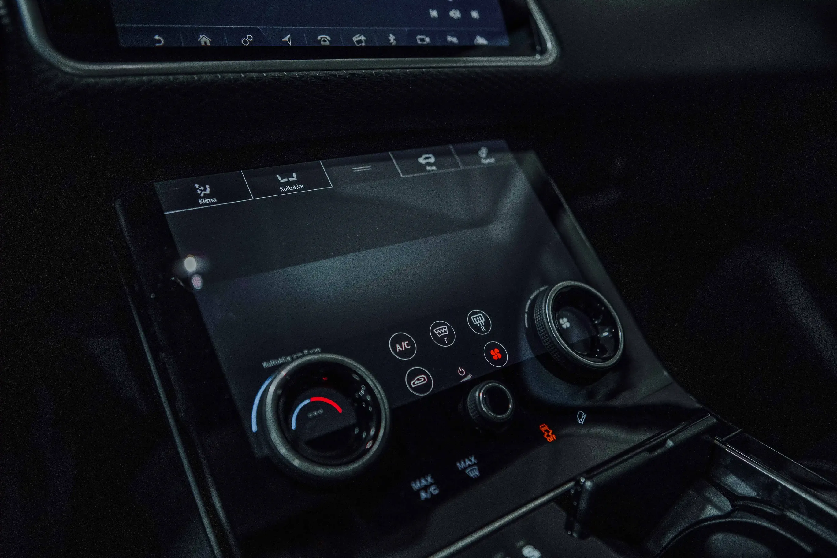 Land Rover RR Velar, 2.0 L, 2018 year, 29 000 km, Baku - Price: 39 900 $ - Tunel.az