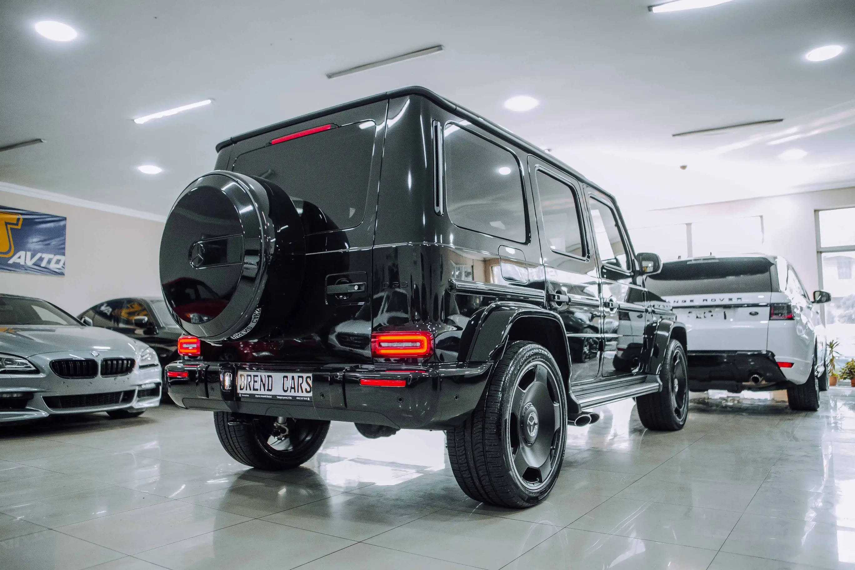 Mercedes G 63 AMG, 4.0 L, 2023 год, 15 000 km, Баку - Цена: 260 000 $ - Tunel.az