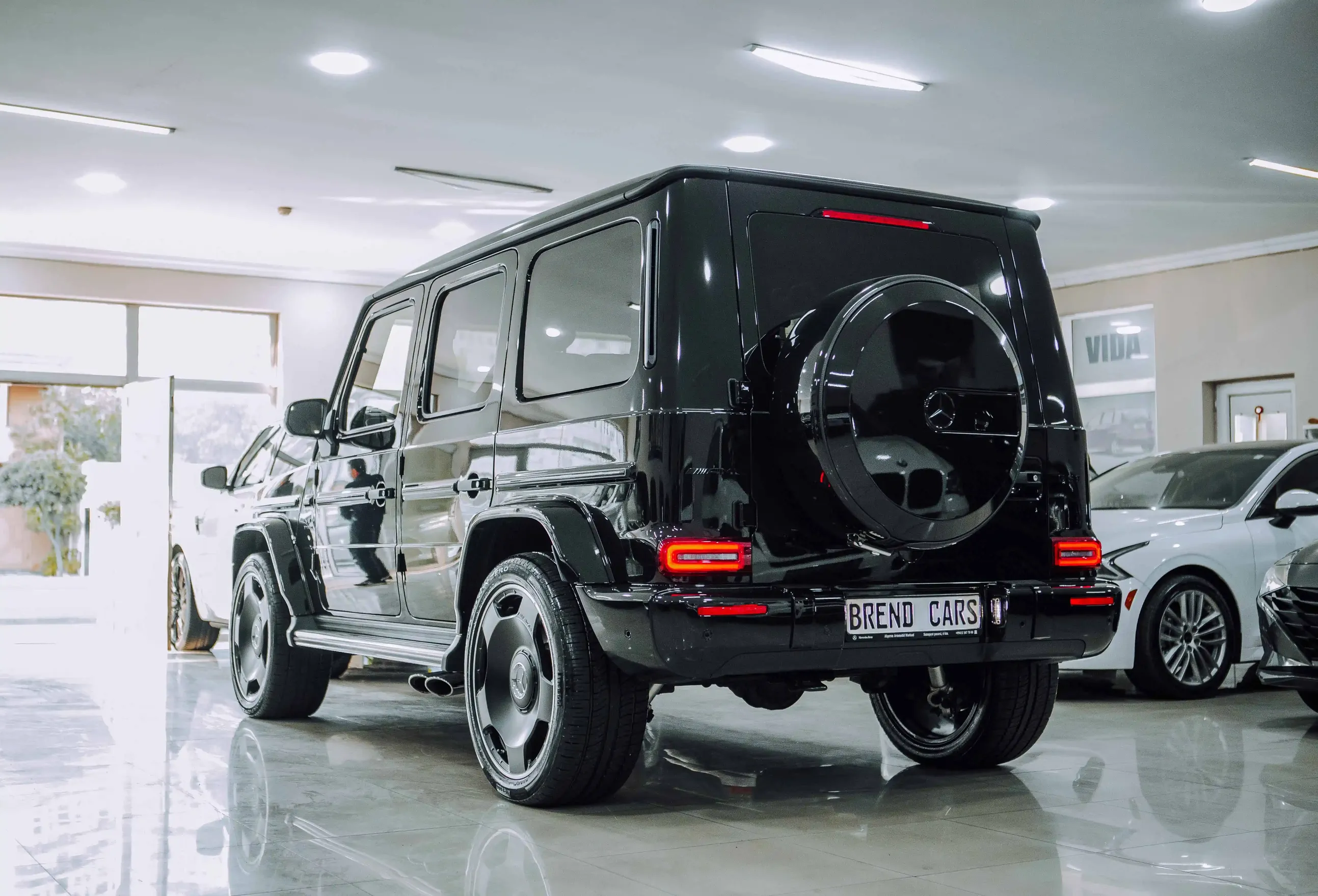 Mercedes G 63 AMG, 4.0 L, 2023 год, 15 000 km, Баку - Цена: 260 000 $ - Tunel.az