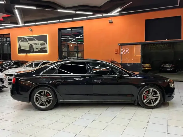 Audi A8, 3.0 L, 2011 год, 162 071 km, Сумгаит - Цена: 16 500 $ - Tunel.az