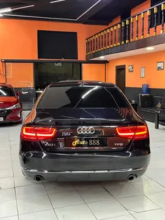 Audi A8, 3.0 L, 2011 год, 162 071 km, Сумгаит - Цена: 16 500 $ - Tunel.az