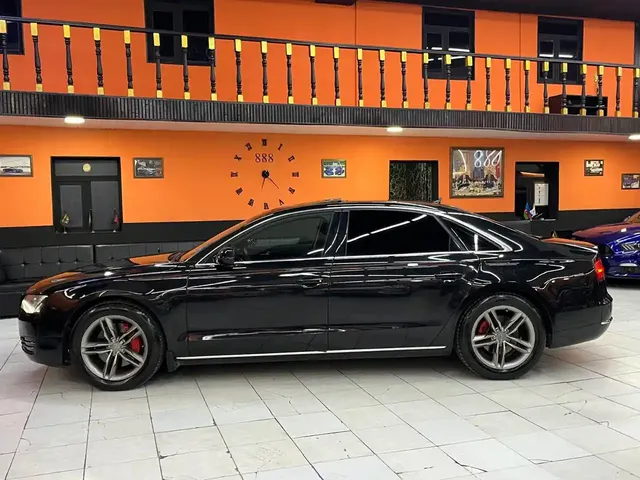 Audi A8, 3.0 L, 2011 год, 162 071 km, Сумгаит - Цена: 16 500 $ - Tunel.az