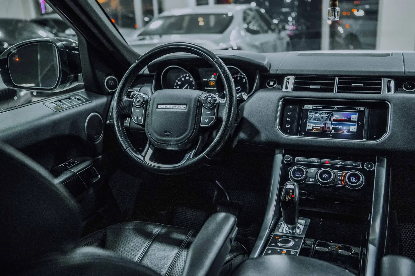 Land Rover RR Sport, 3.0 L, 2017 i̇l, 98 000 km, Bakı - Qiymət: 40 000 $ - Tunel.az