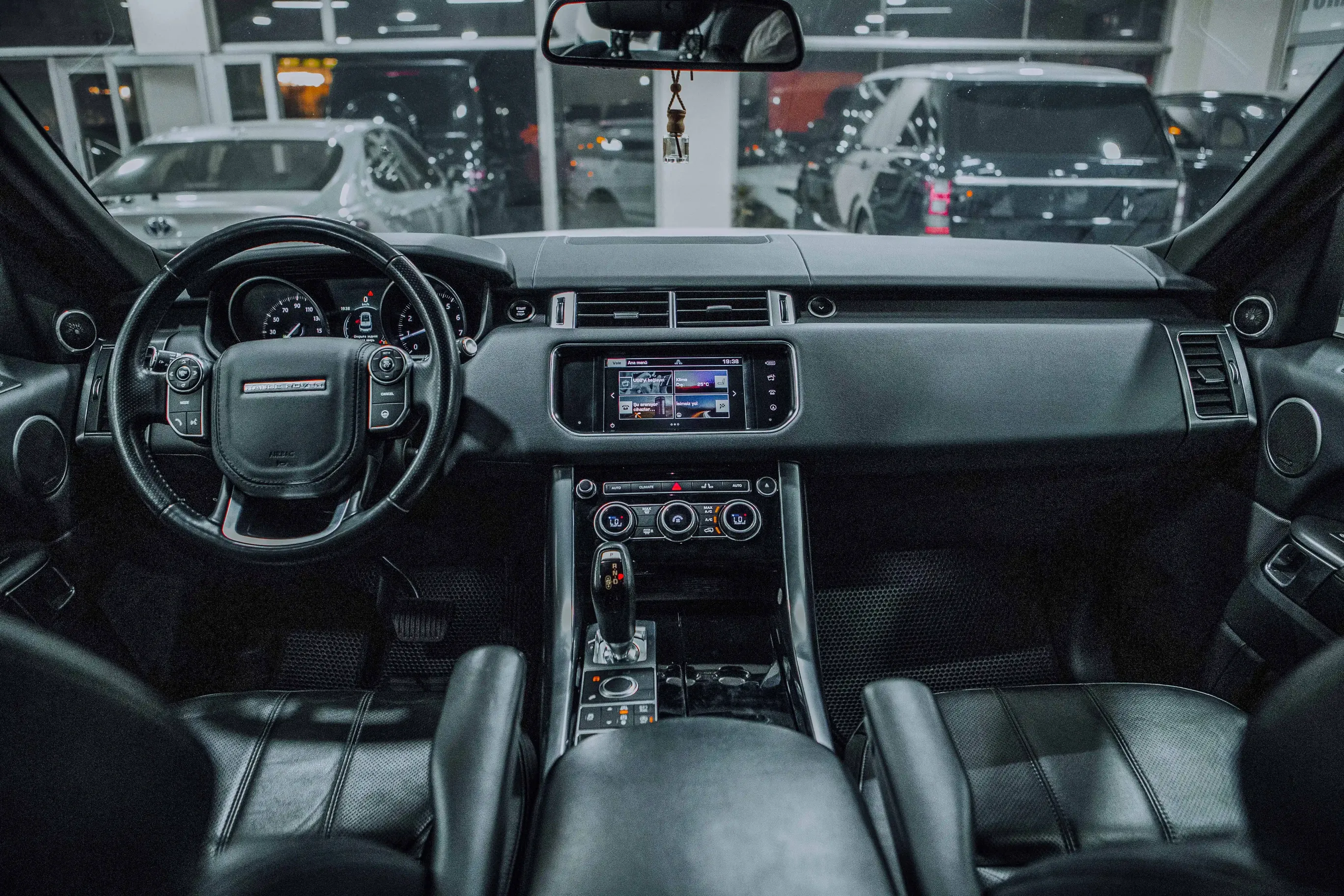 Land Rover RR Sport, 3.0 L, 2017 i̇l, 98 000 km, Bakı - Qiymət: 40 000 $ - Tunel.az