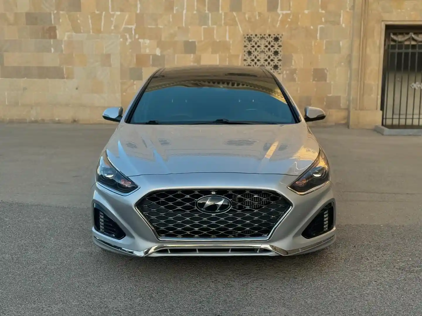 Avtoparkımıza yeni əlavə olunmuş Hyundai Sonata artıq xidmətinizdədir!🤴🏻
Ətraflı məlumat üçün:
www.kralrent.az 📌Bizimlə əlaqə:
📱Mob: ( +994 55)(359 99 90) (whatsapp zəng)
📱Mob: ( +994 50)(359 99 90) (whatsapp zəng)
📱Mob: ( +994 70)(359 99 90) (whatsapp zəng)
☎Tel: ( +994 12) (489 97 90)
📍Address: Nərimanov rayonu
Ə.Əlizadə 61