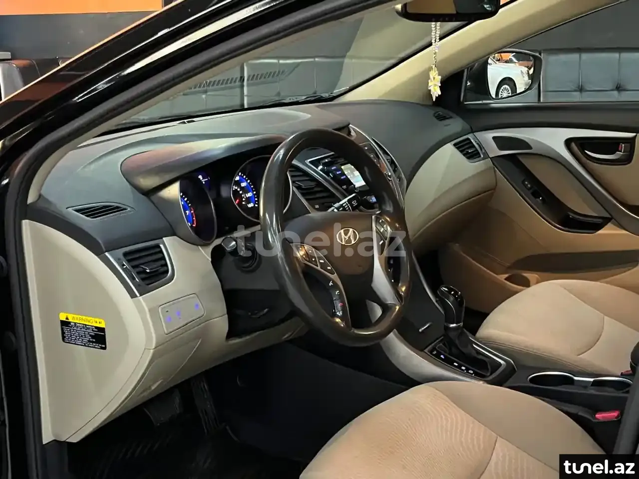 Hyundai Elantra 2014