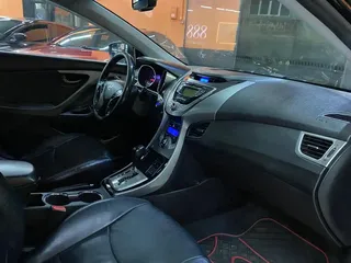 Hyundai Elantra, 1.8 L, 2013 год, 182 195 km, Сумгаит - Цена: 19 800 ₼ - Tunel.az