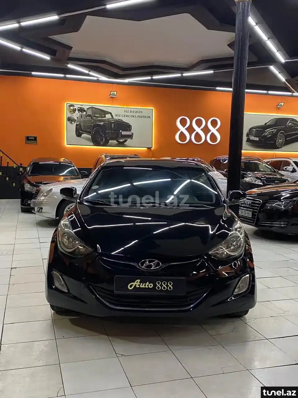 Hyundai Elantra 2013