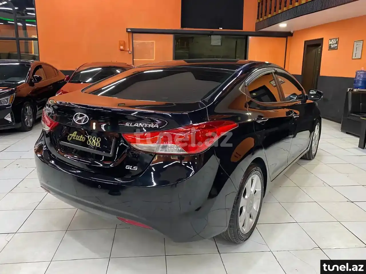 Hyundai Elantra 2013