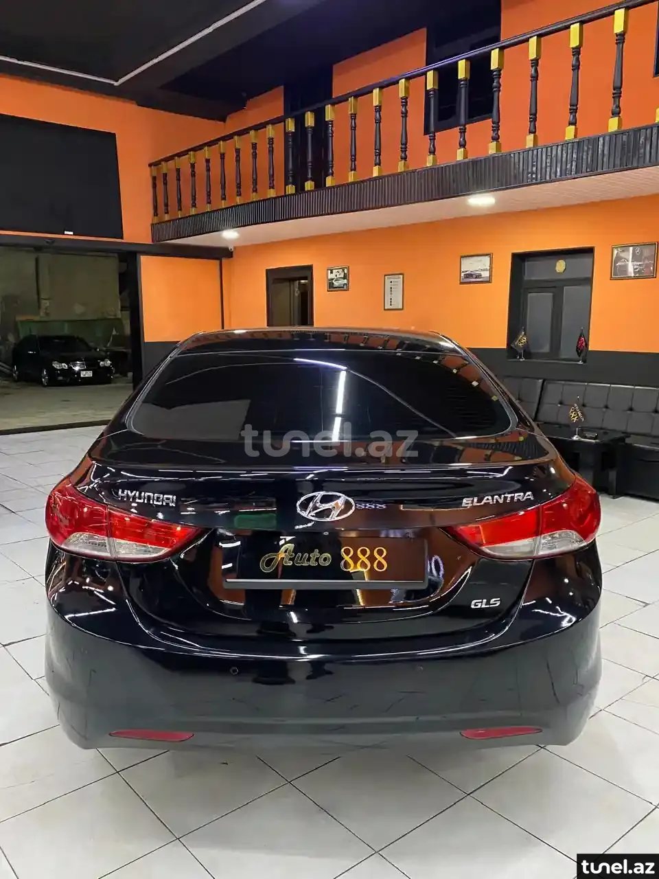 Hyundai Elantra 2013
