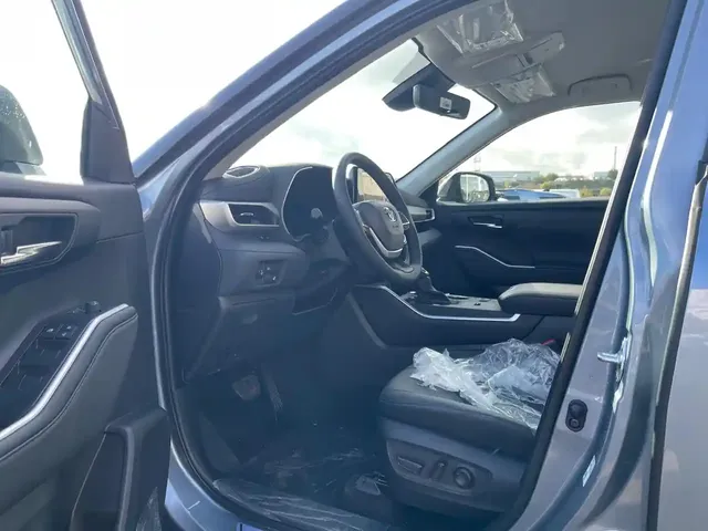 Toyota Highlander, 2.5 L, 2024 year, 0 km, Baku - Price: 52 900 $ - Tunel.az