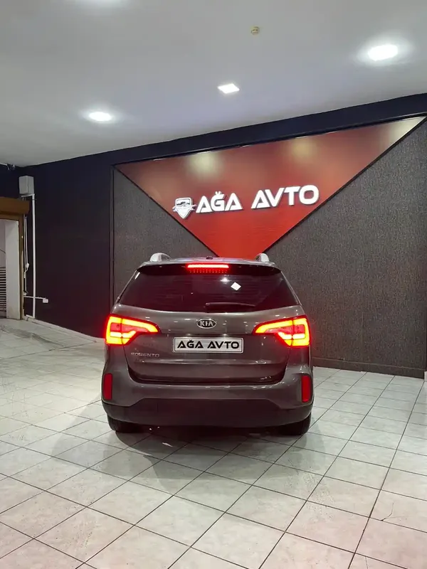 Kia Sorento, 2.0 L, 2013 год, 209 700 km, Сумгаит - Цена: 30 000 ₼ - Tunel.az