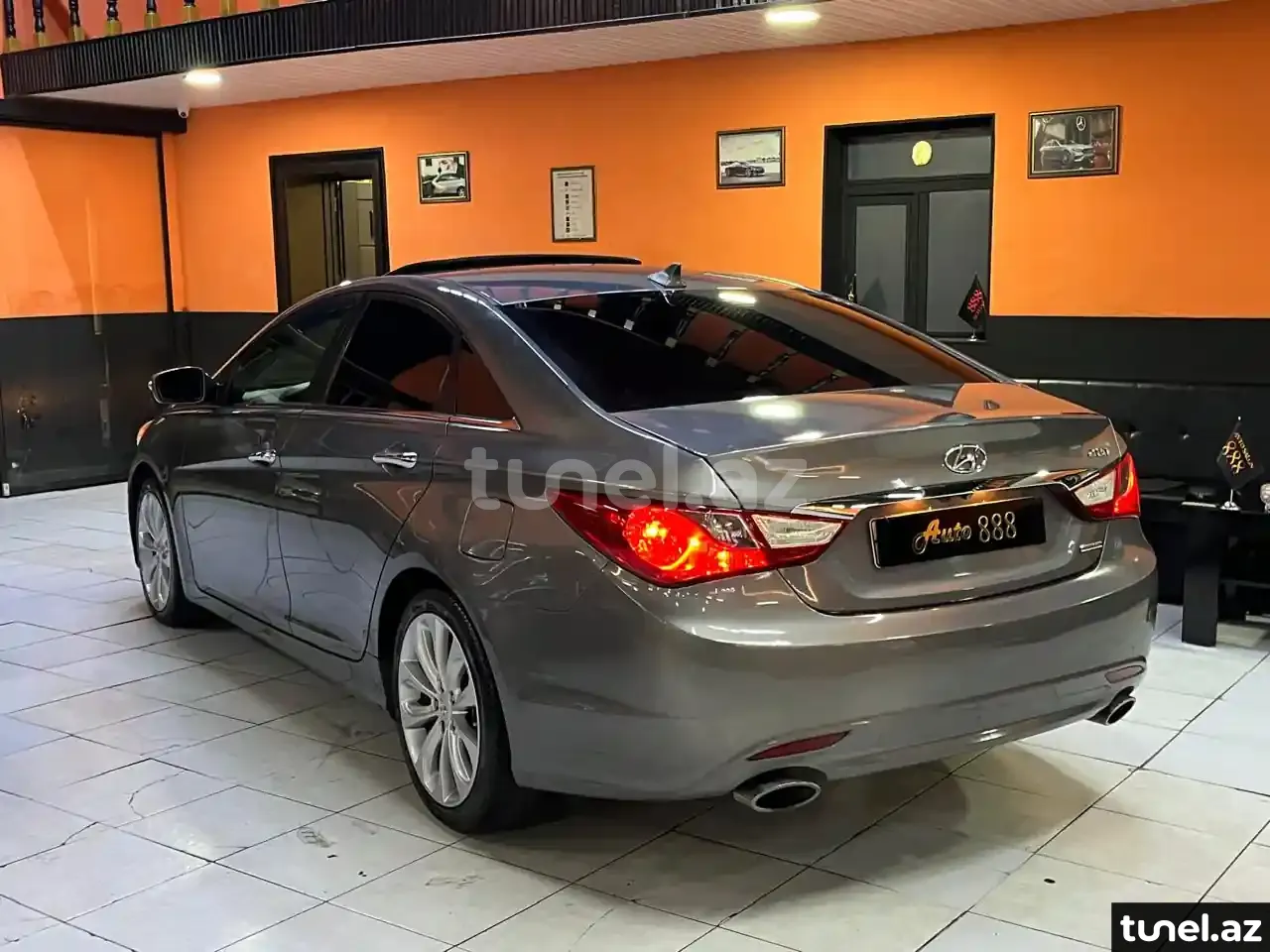 Hyundai Sonata 2011