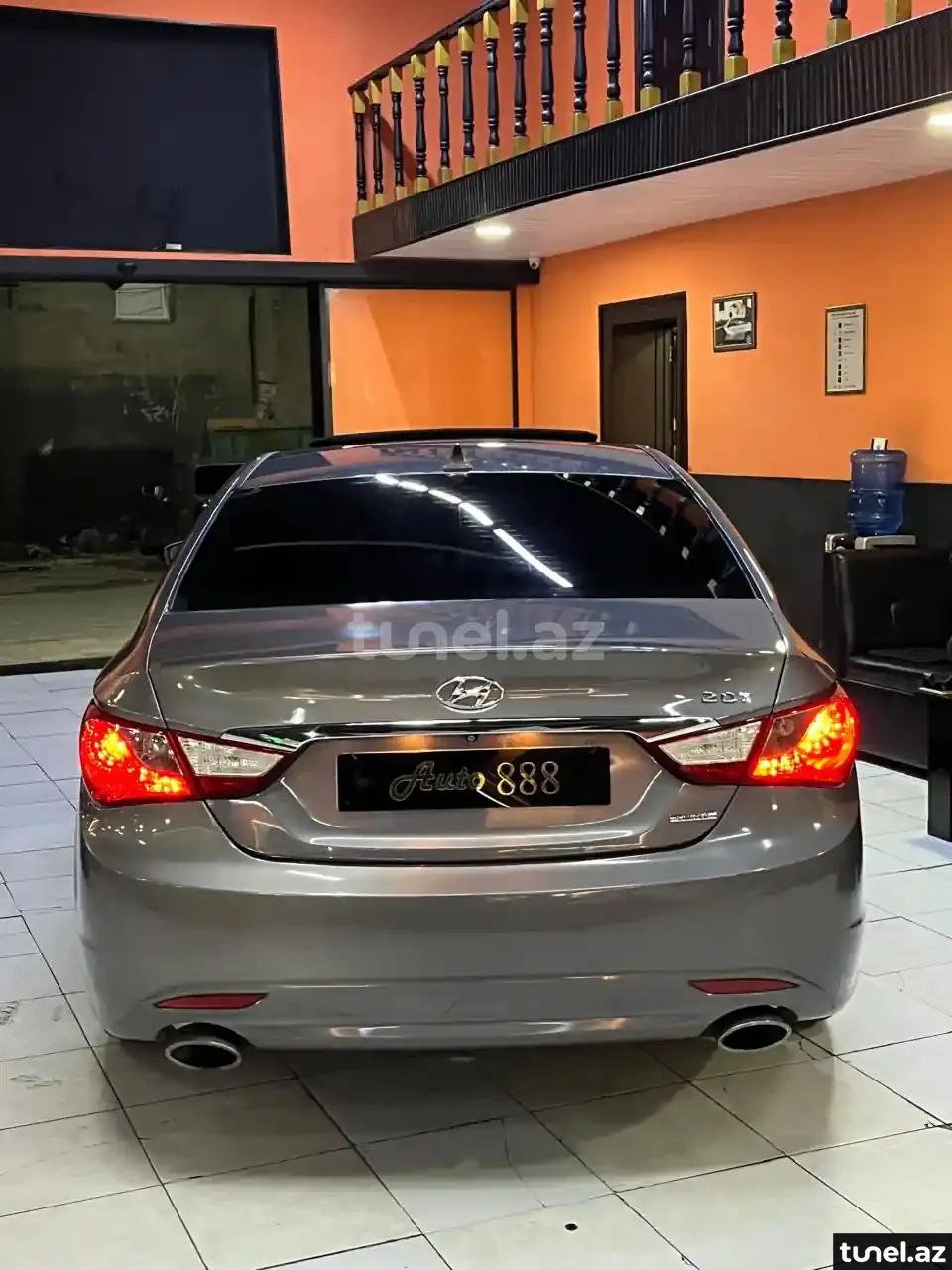 Hyundai Sonata 2011