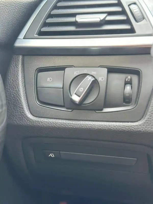 BMW 330, 2.0 L, 2018 year, 102 000 km, Sumgayit - Price: 22 000 $ - Tunel.az