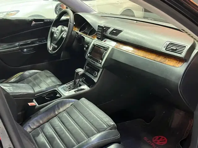 Volkswagen Passat, 1.8 L, 2010 წელი, 284 311 km, Sumgayit - ფასი: 11 800 ₼ - Tunel.az