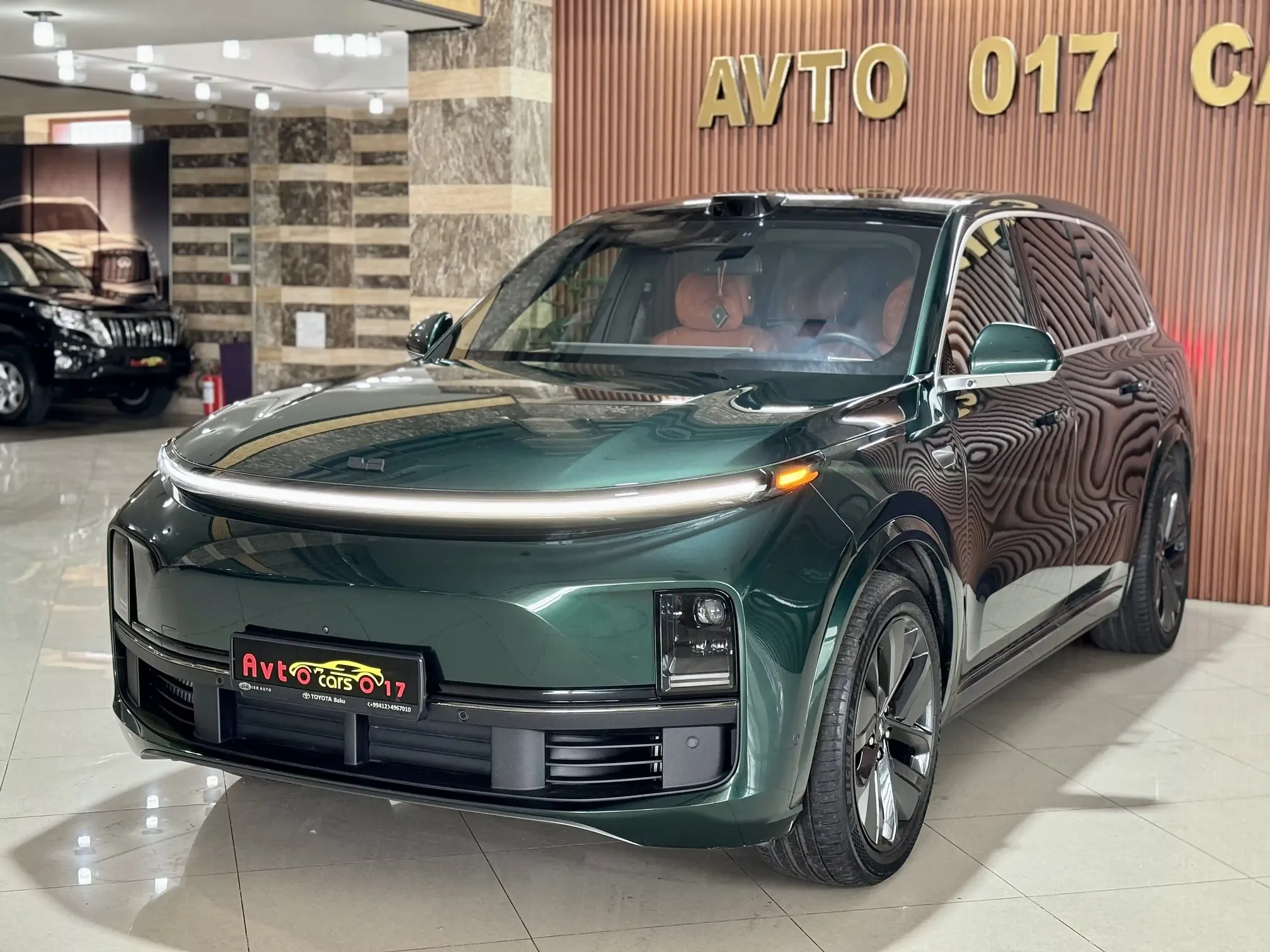 Li Auto L9, 1.5 L, 2023 год, 6 500 km, Баку - Цена: 55 777 $ - Tunel.az