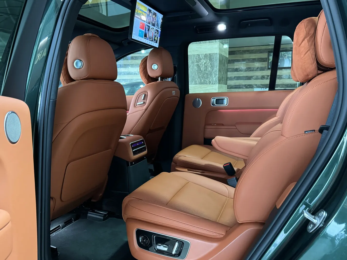 Li Auto L9, 1.5 L, 2023 год, 6 500 km, Баку - Цена: 55 777 $ - Tunel.az