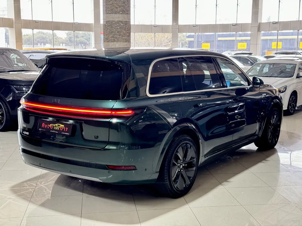 Li Auto L9, 1.5 L, 2023 год, 6 500 km, Баку - Цена: 55 777 $ - Tunel.az
