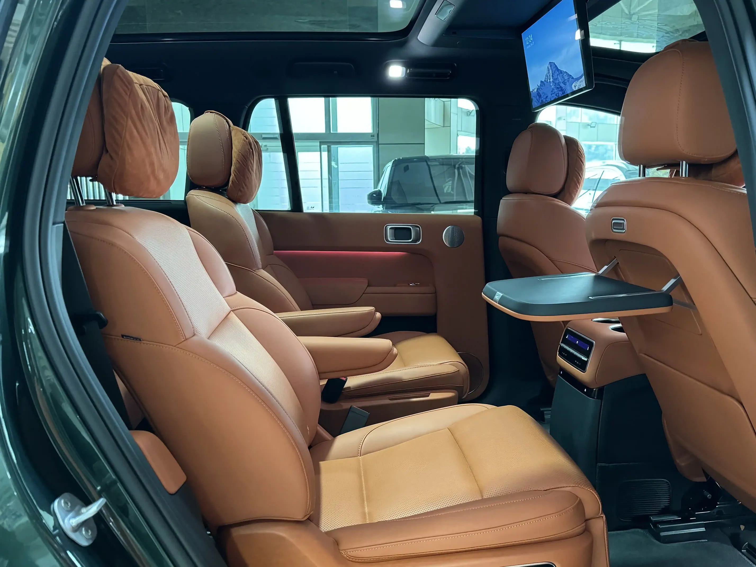 Li Auto L9, 1.5 L, 2023 год, 6 500 km, Баку - Цена: 55 777 $ - Tunel.az