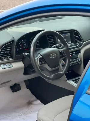 Hyundai Elantra, 2.0 L, 2018 yil, 78 000 km, Sumgayit - Narxi: 15 200 $ - Tunel.az