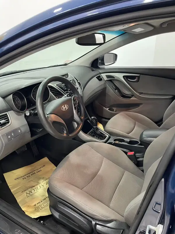 Hyundai Elantra, 1.8 L, 2015 año, 119 600 km, Sumgayit - Precio: 12 800 $ - Tunel.az