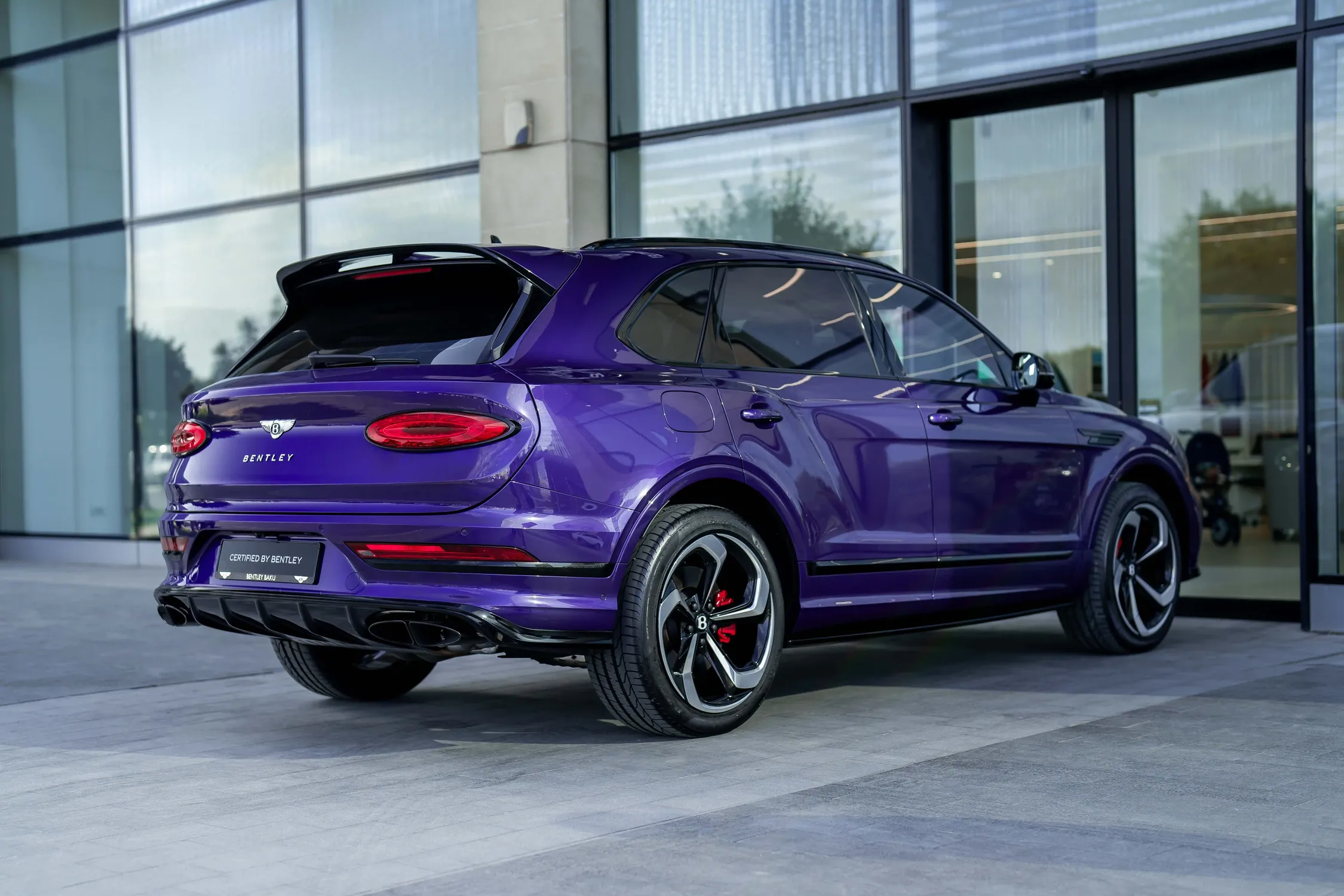 Bentley Bentayga, 4.0 L, 2023 year, 4 530 km, Baku - Price: 299 000 $ - Tunel.az