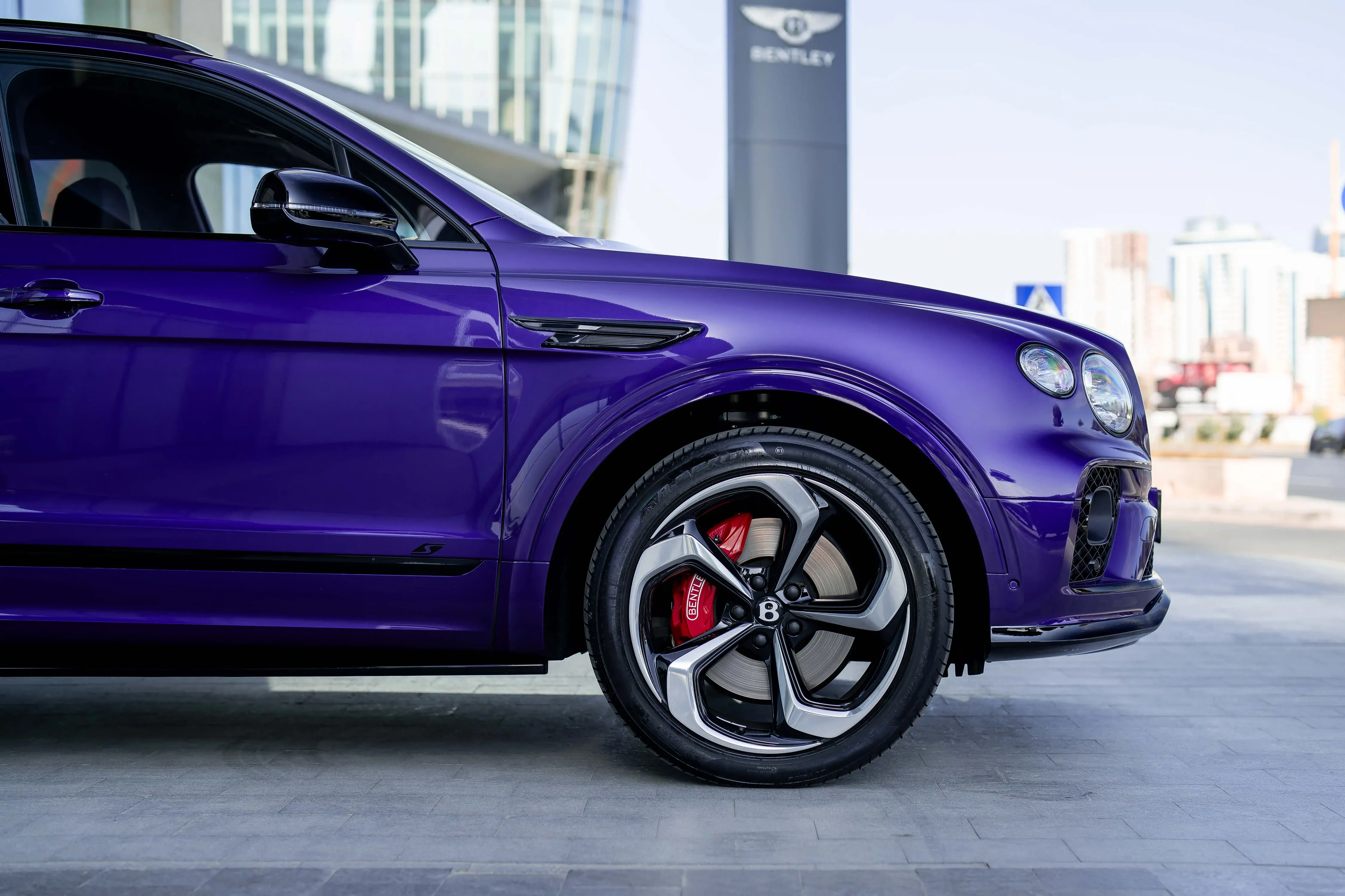 Bentley Bentayga, 4.0 L, 2023 year, 4 530 km, Baku - Price: 299 000 $ - Tunel.az