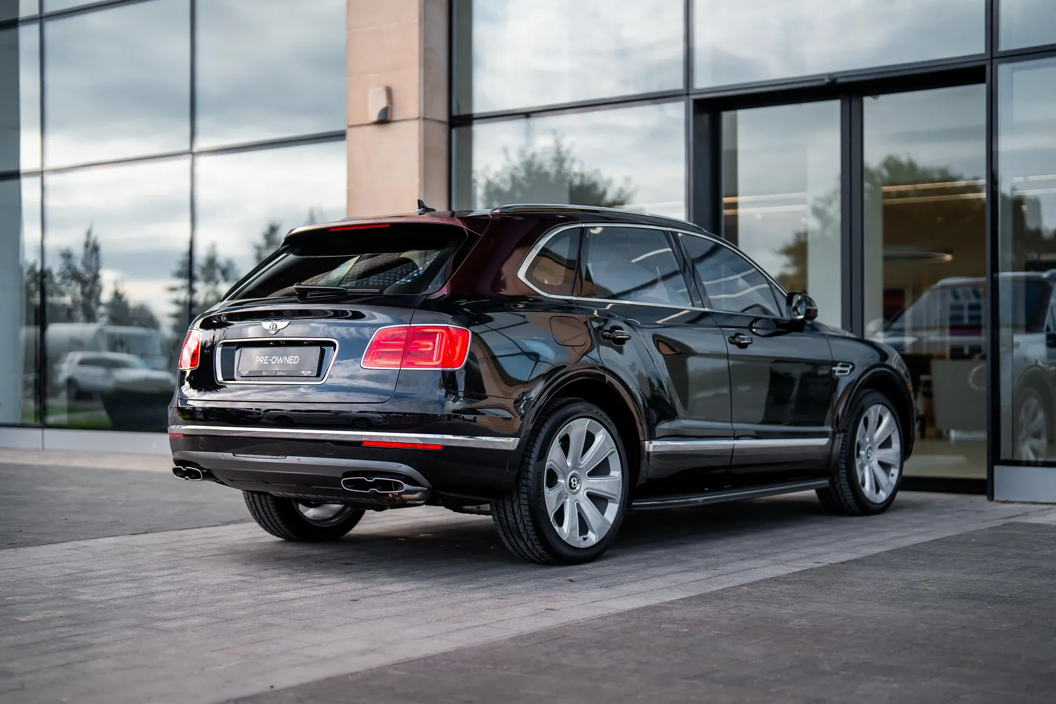 Bentley Bentayga, 4.0 L, 2019 year, 1 590 km, Baku - Price: 205 000 $ - Tunel.az