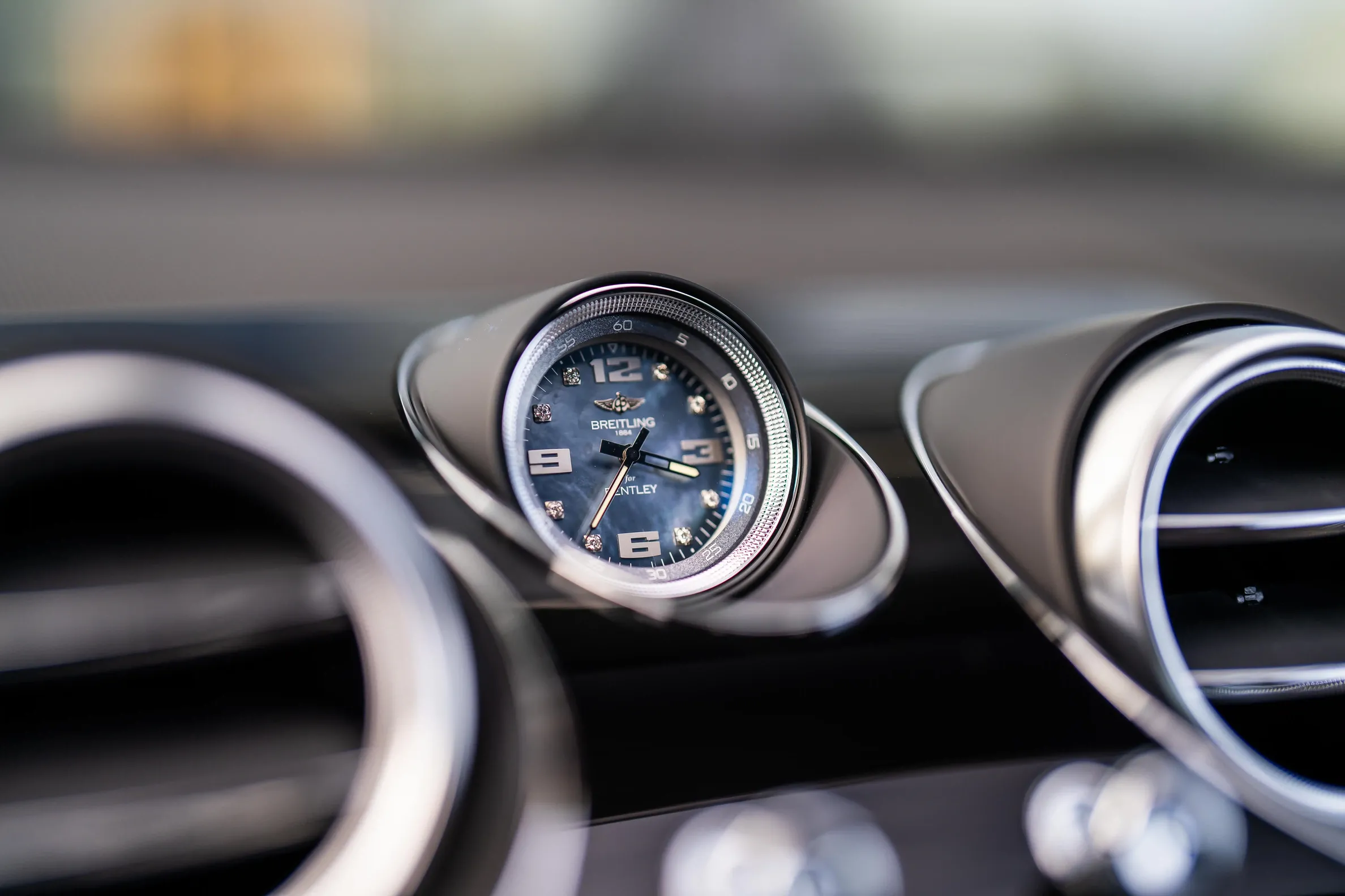 Bentley Bentayga, 4.0 L, 2019 year, 1 590 km, Baku - Price: 205 000 $ - Tunel.az