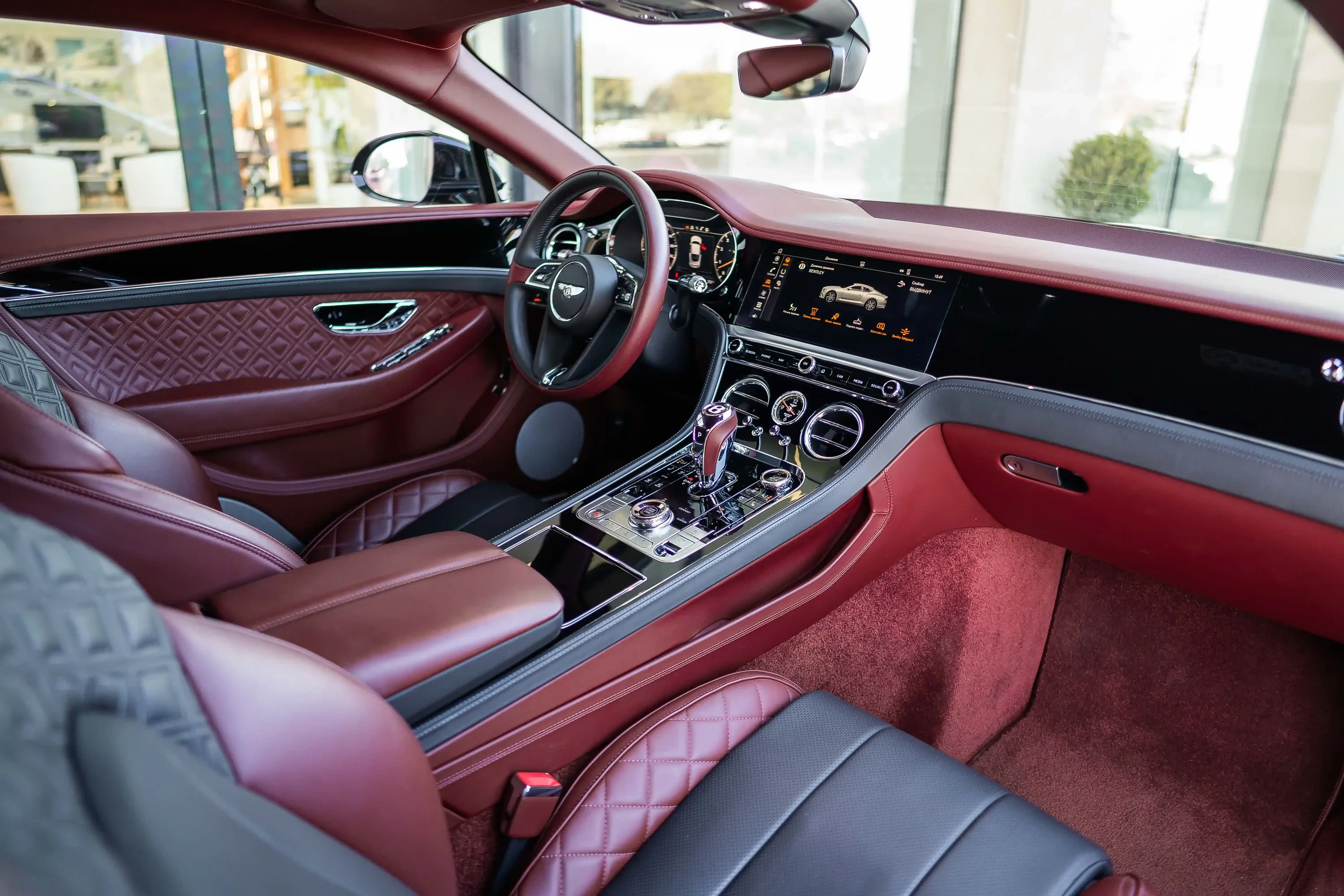 Bentley Continental, 4.0 L, 2019 год, 8 500 km, Баку - Цена: 210 000 $ - Tunel.az