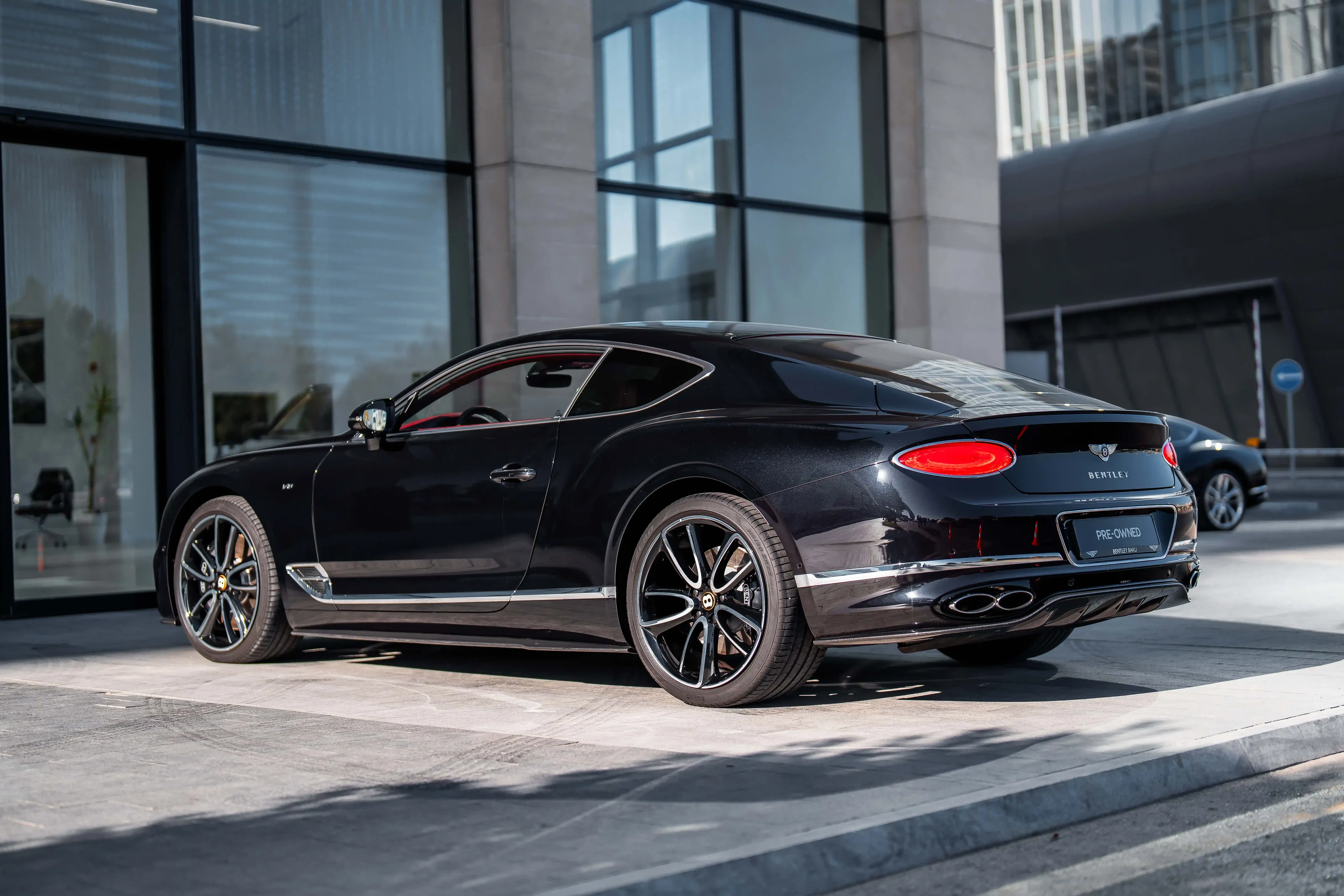 Bentley Continental, 4.0 L, 2019 год, 8 500 km, Баку - Цена: 210 000 $ - Tunel.az