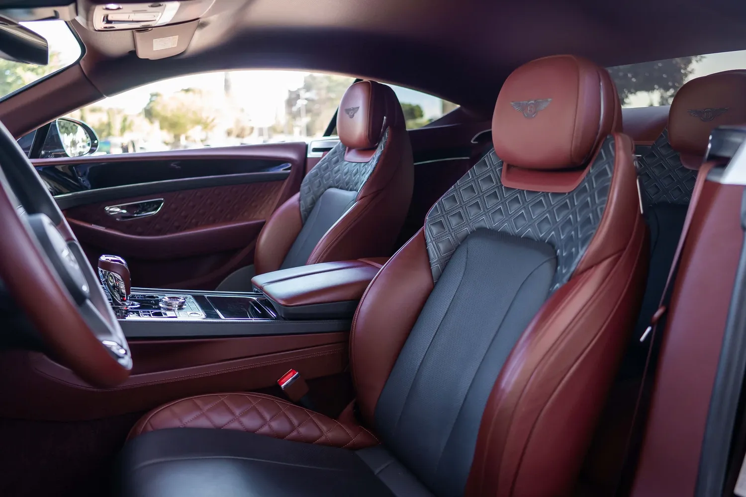 Bentley Continental, 4.0 L, 2019 год, 8 500 km, Баку - Цена: 210 000 $ - Tunel.az