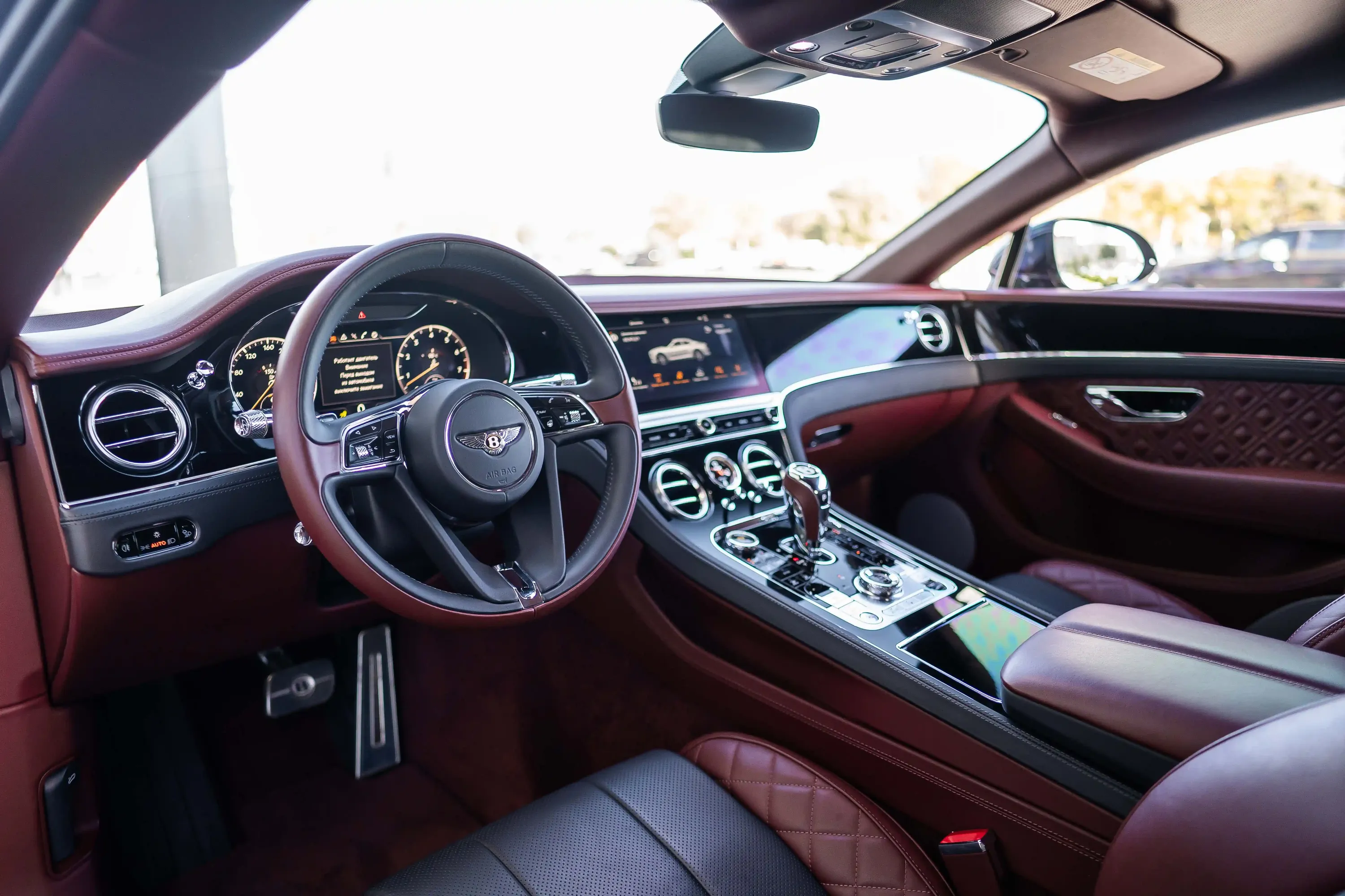 Bentley Continental, 4.0 L, 2019 год, 8 500 km, Баку - Цена: 210 000 $ - Tunel.az