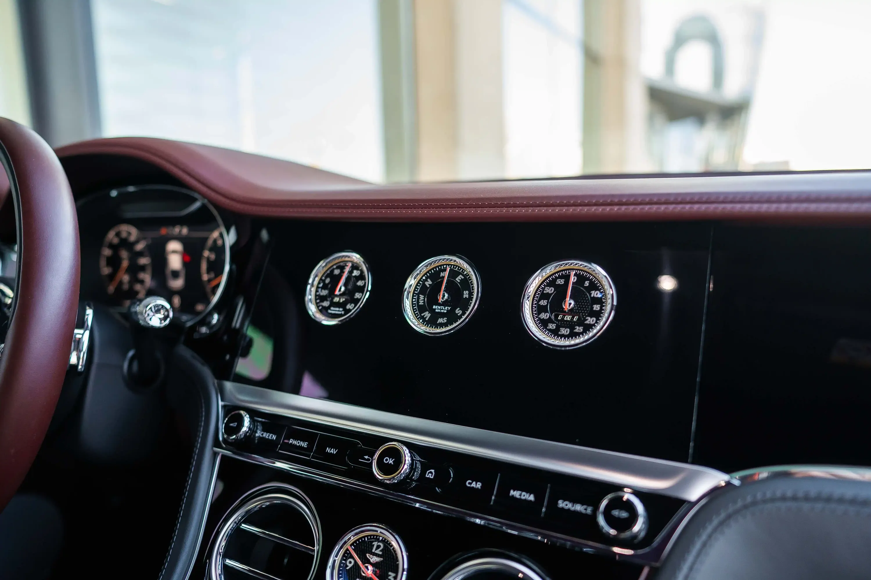 Bentley Continental, 4.0 L, 2019 год, 8 500 km, Баку - Цена: 210 000 $ - Tunel.az